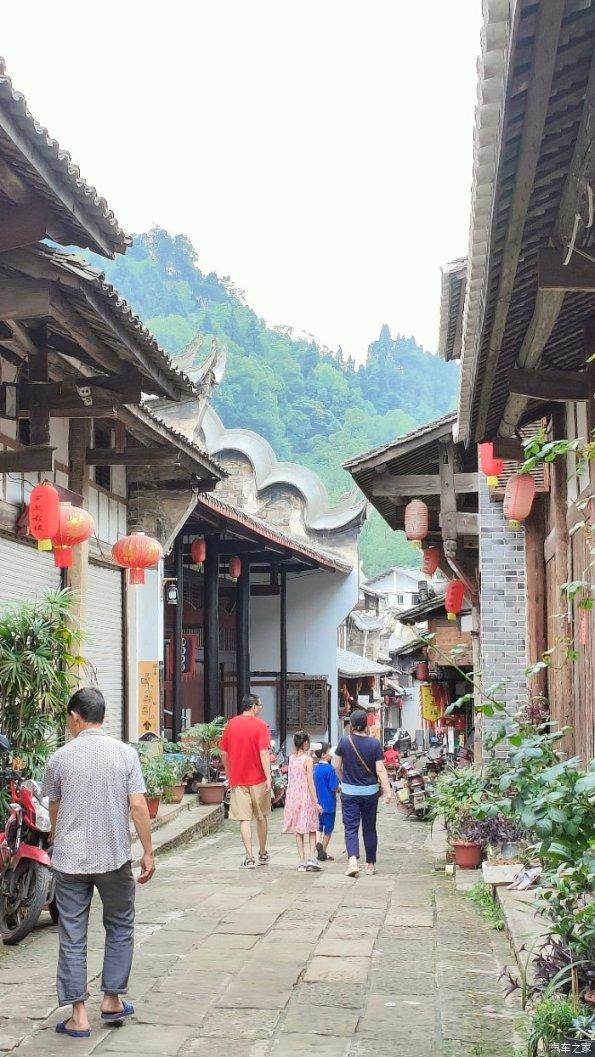 海光寺地区这个商业综合体 预计下半年开业